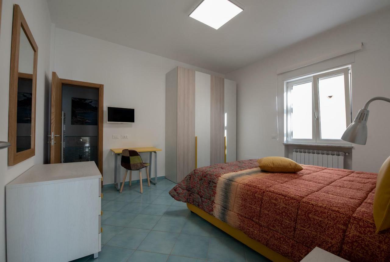 マッサ・ルブレンセCasa Italiaアパートメント エクステリア 写真